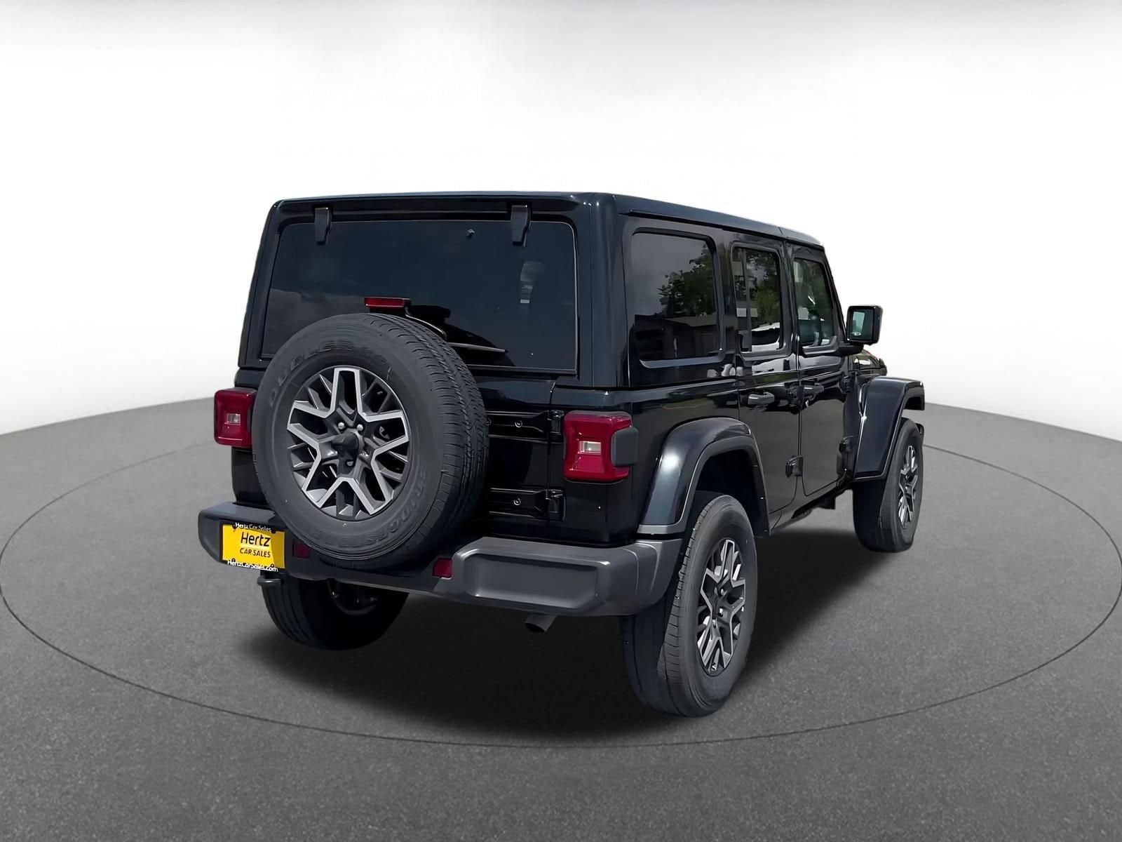 Thumbnail: 2025 Jeep Wrangler - 13