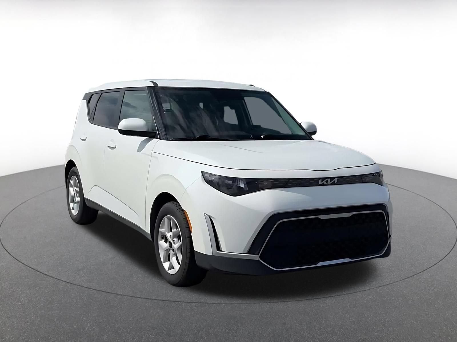 Thumbnail: 2025 Kia Soul - 3