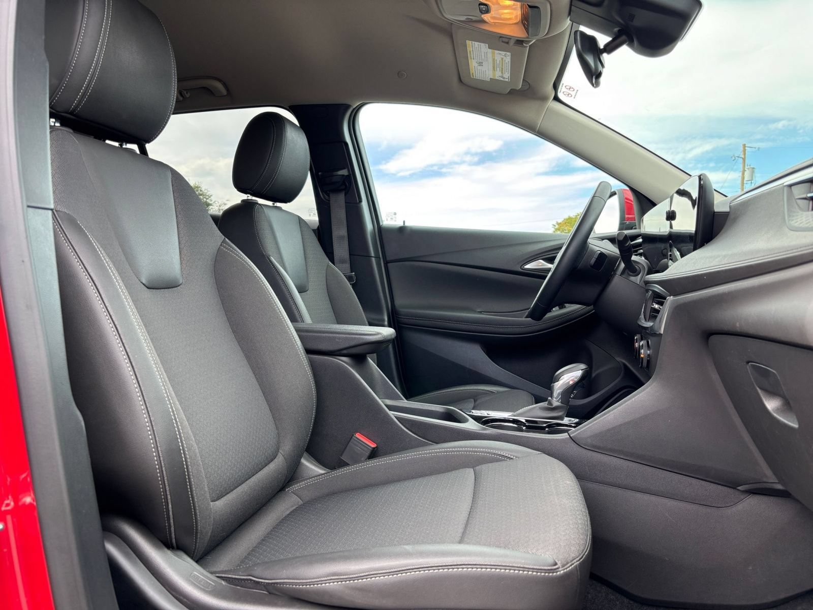 Thumbnail: 2026 Buick Encore GX - 34