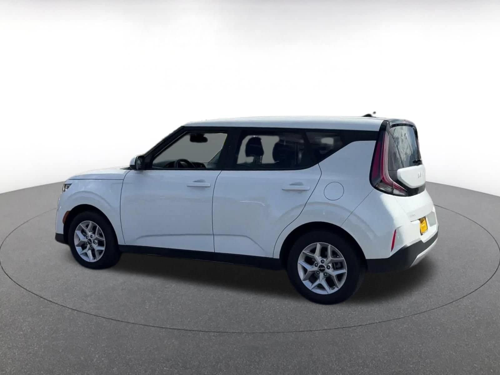 Thumbnail: 2025 Kia Soul - 9