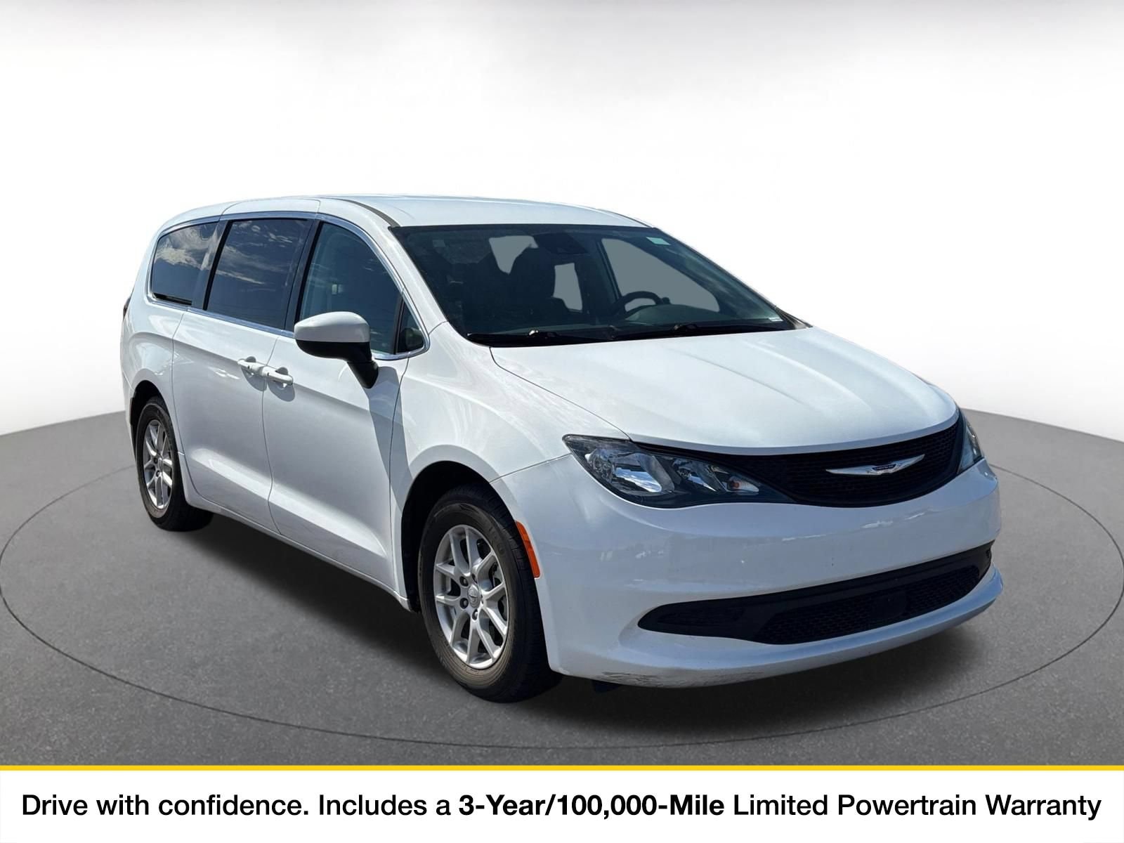 2023 Chrysler Voyager