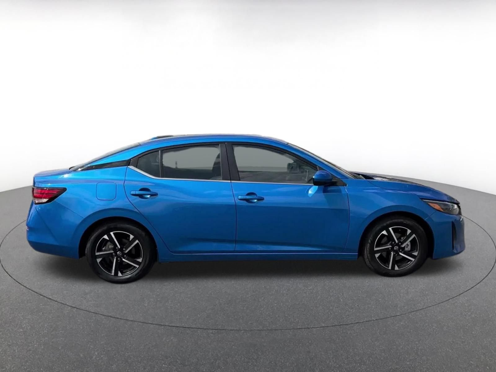 Thumbnail: 2025 Nissan Sentra - 15