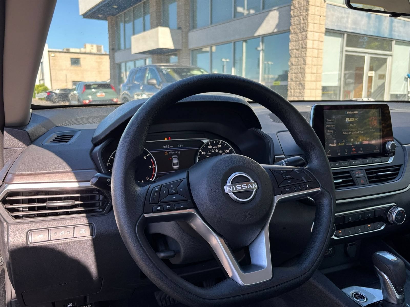 Thumbnail: 2025 Nissan Altima - 34