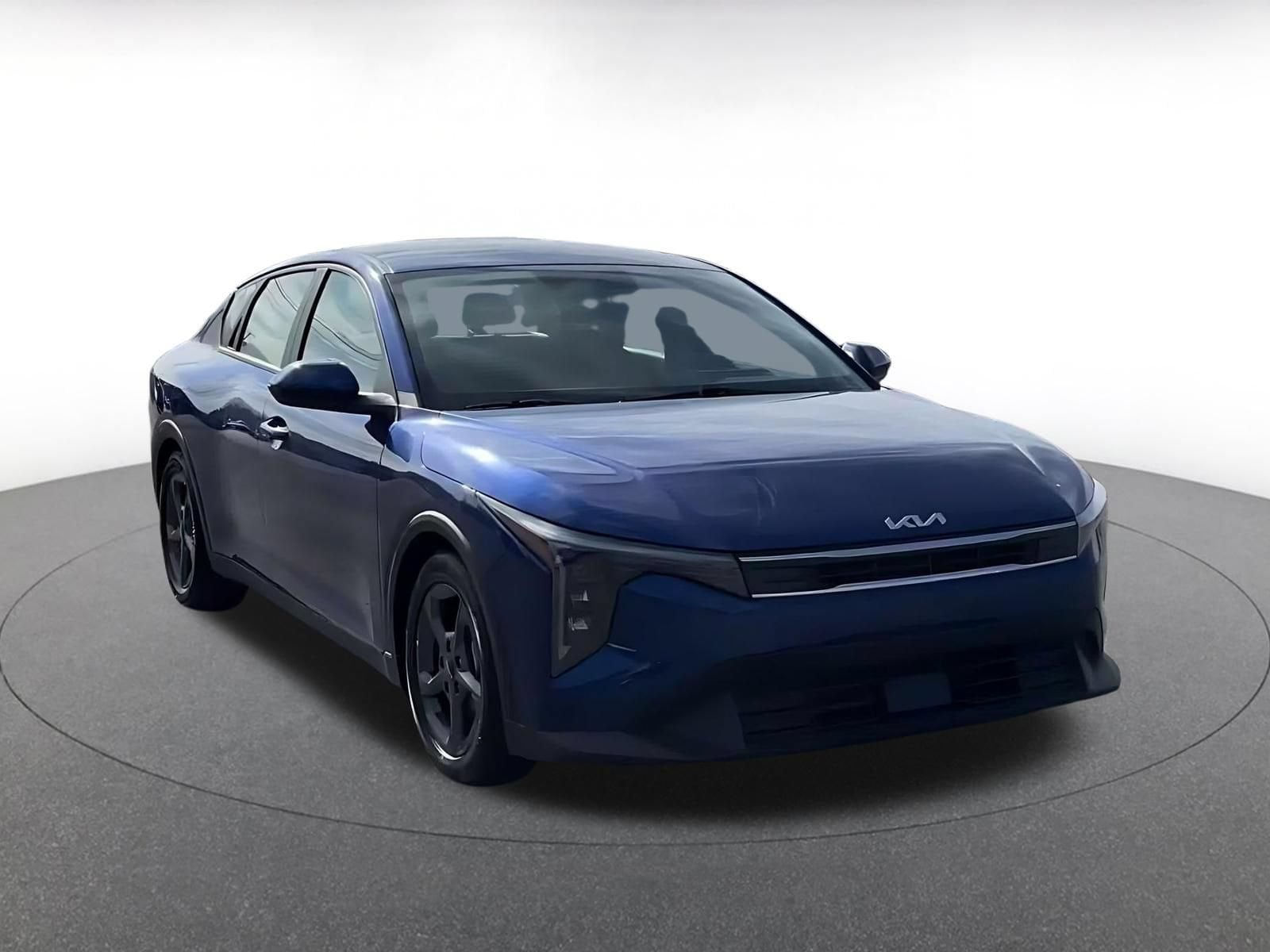 Thumbnail: 2025 Kia K4 - 3