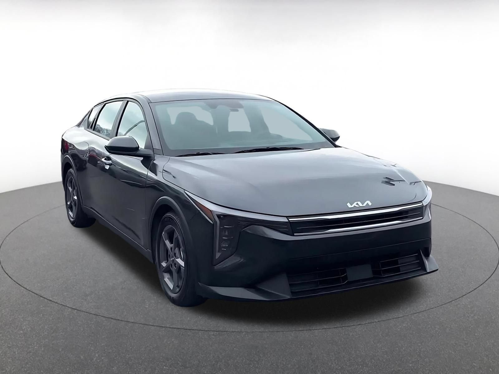 Thumbnail: 2025 Kia K4 - 3