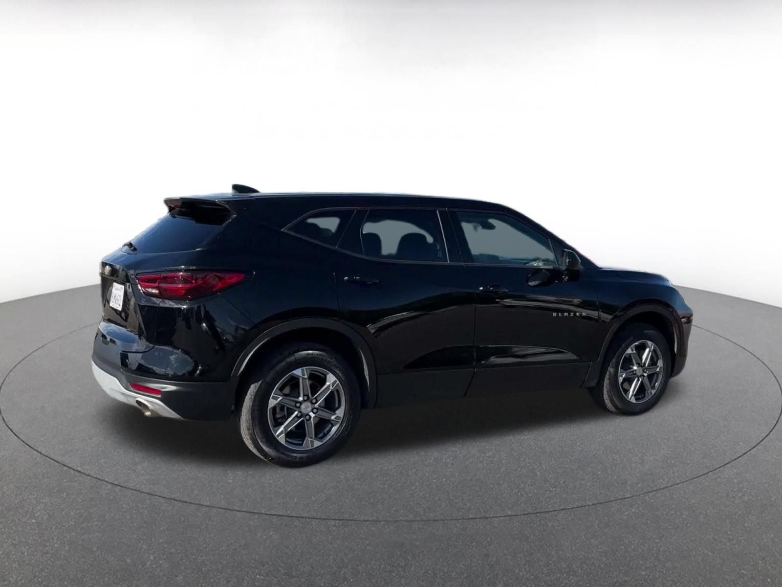 Thumbnail: 2026 Chevrolet Blazer - 14