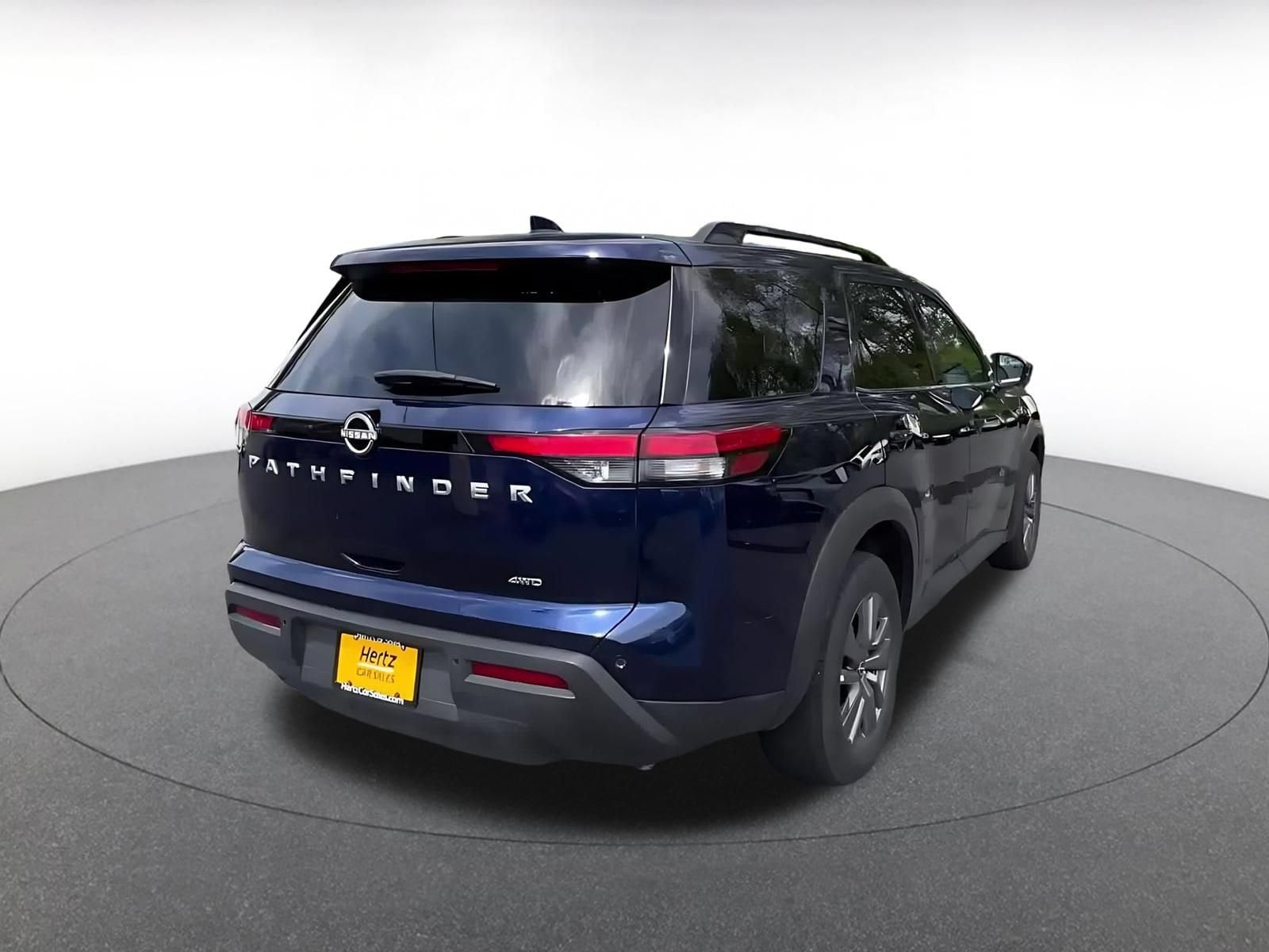Thumbnail: 2025 Nissan Pathfinder - 13
