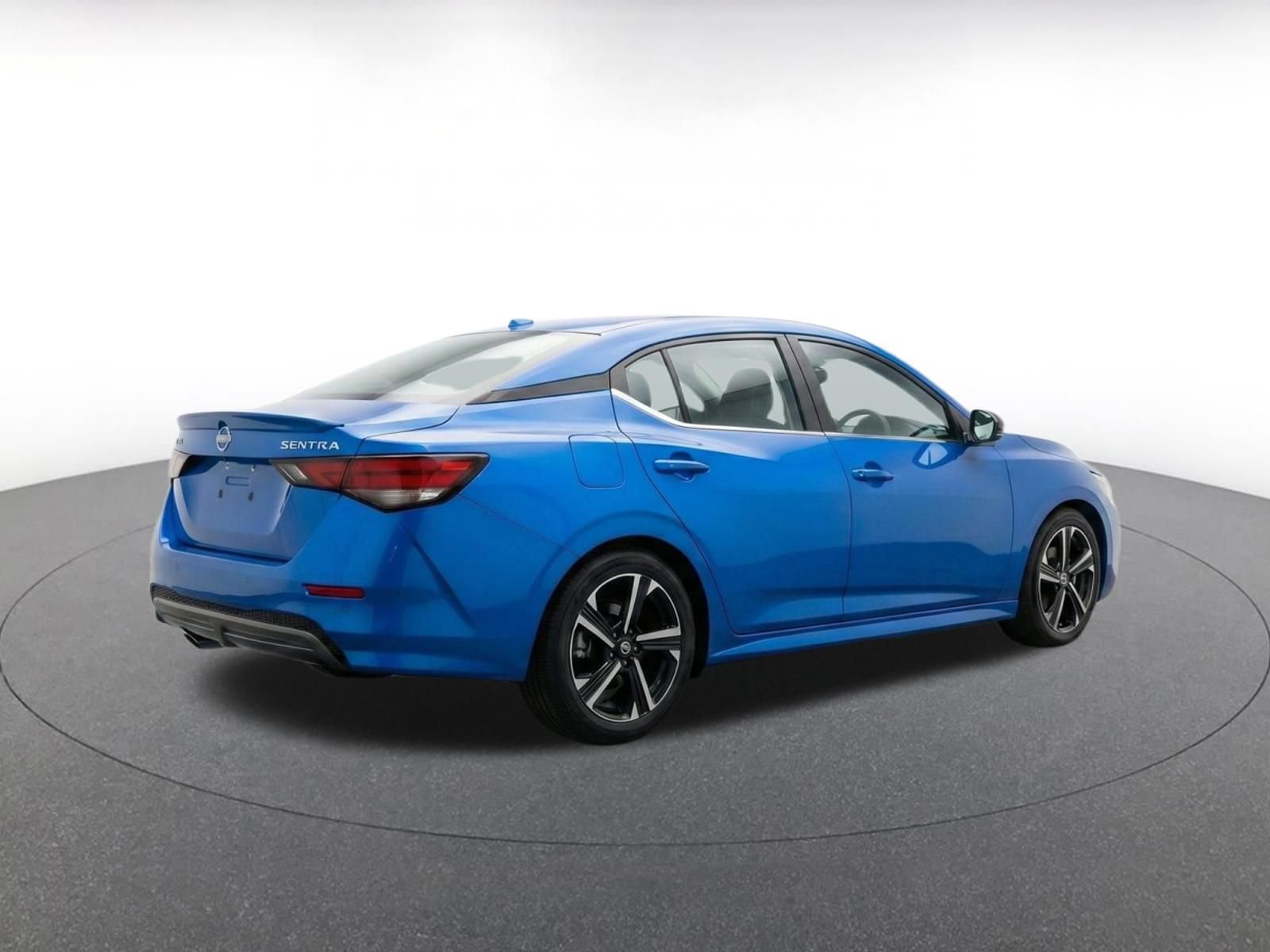 Thumbnail: 2025 Nissan Sentra - 8