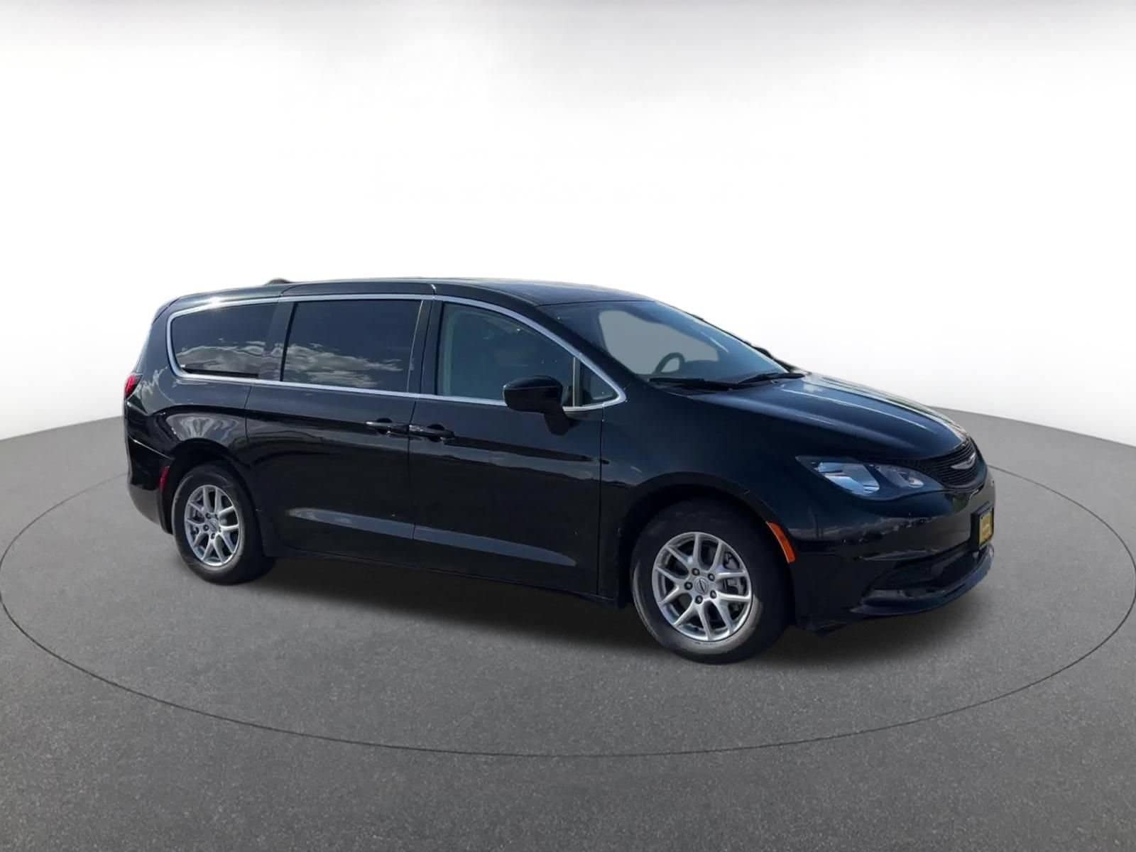 Thumbnail: 2024 Chrysler Voyager - 2