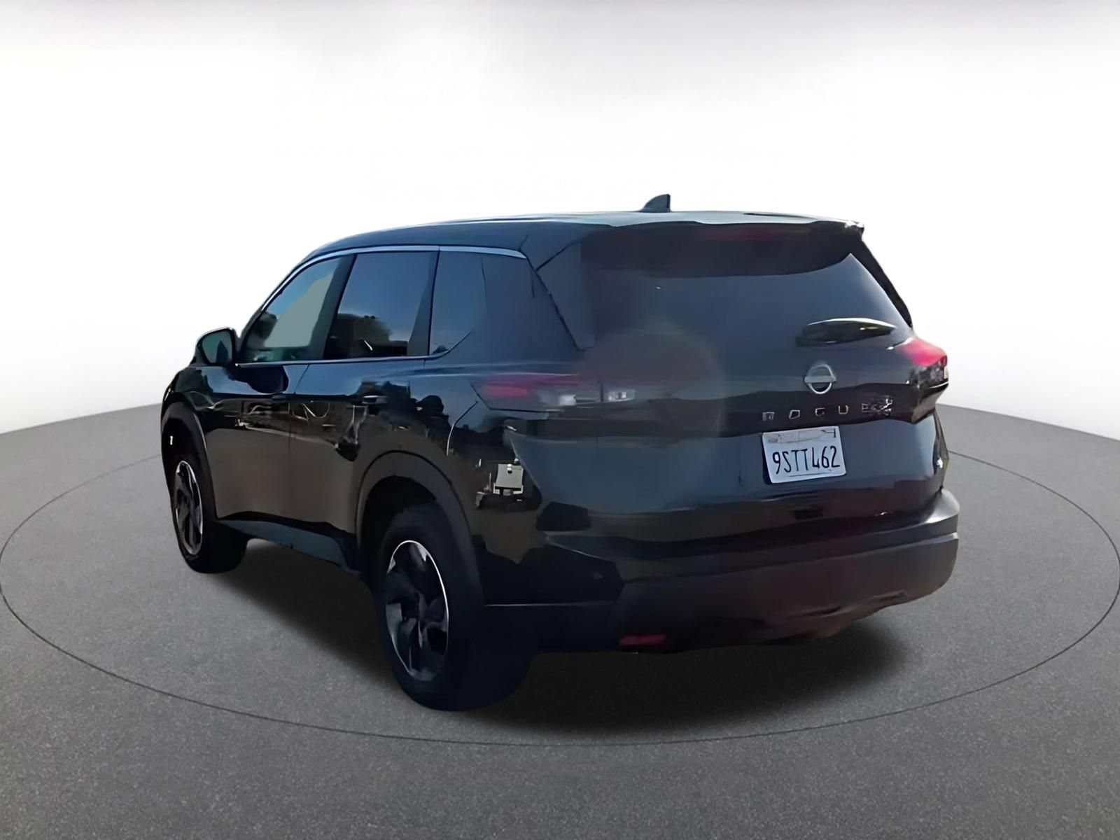 Thumbnail: 2025 Nissan Rogue - 9