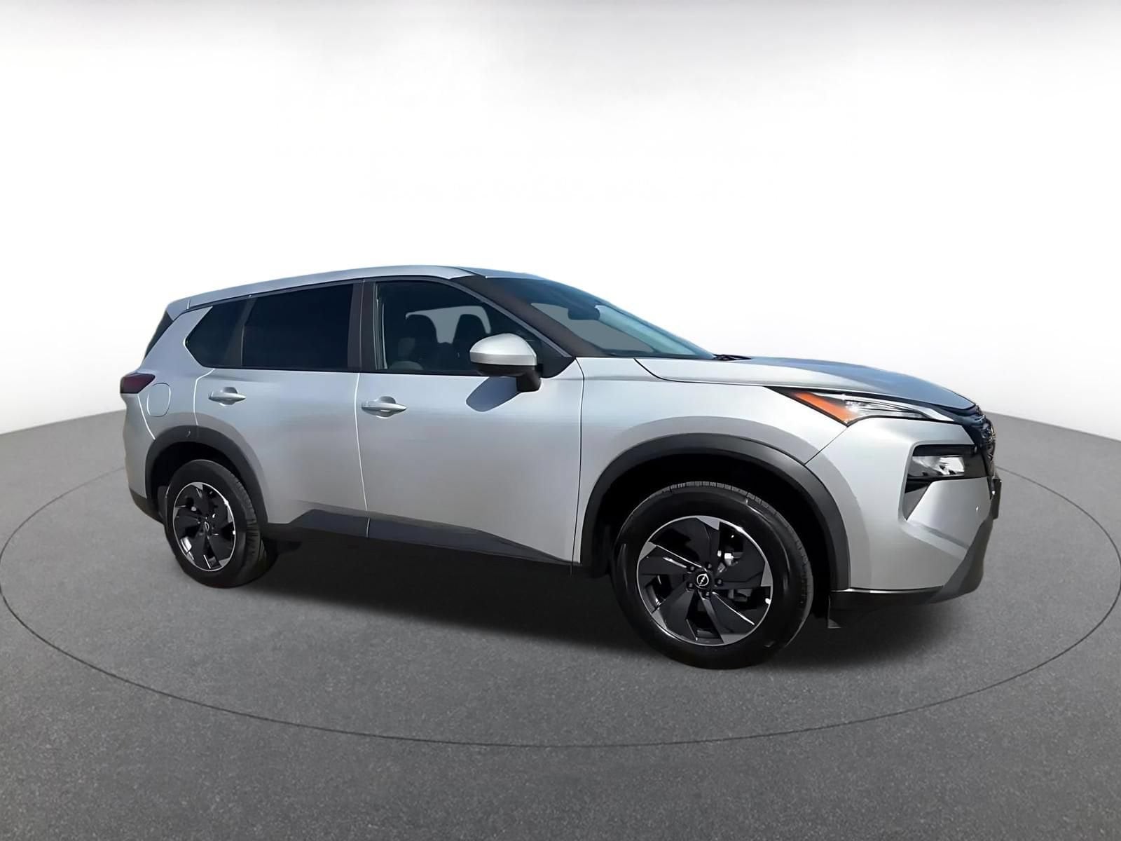 Thumbnail: 2025 Nissan Rogue - 2