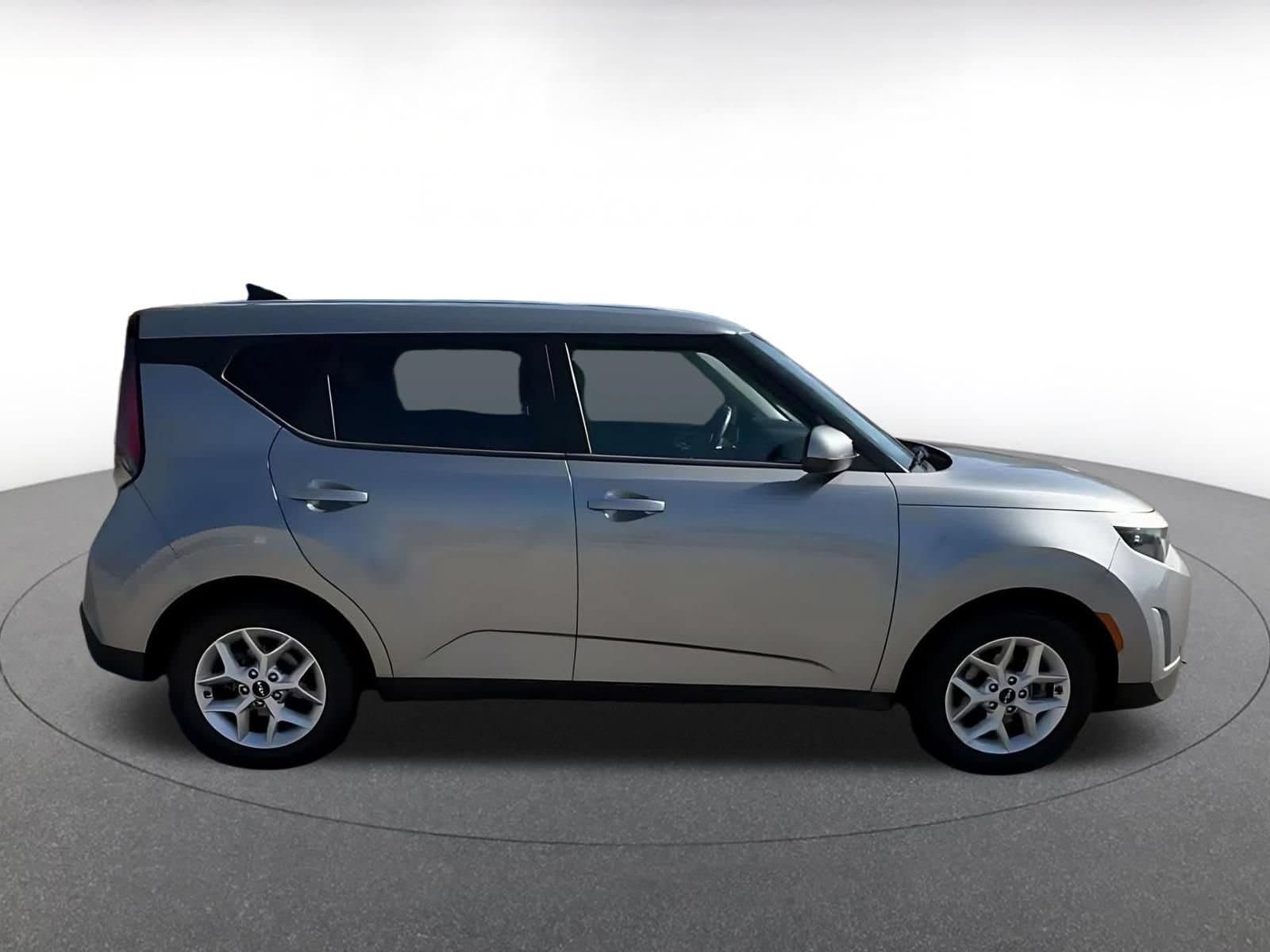 Thumbnail: 2025 Kia Soul - 15