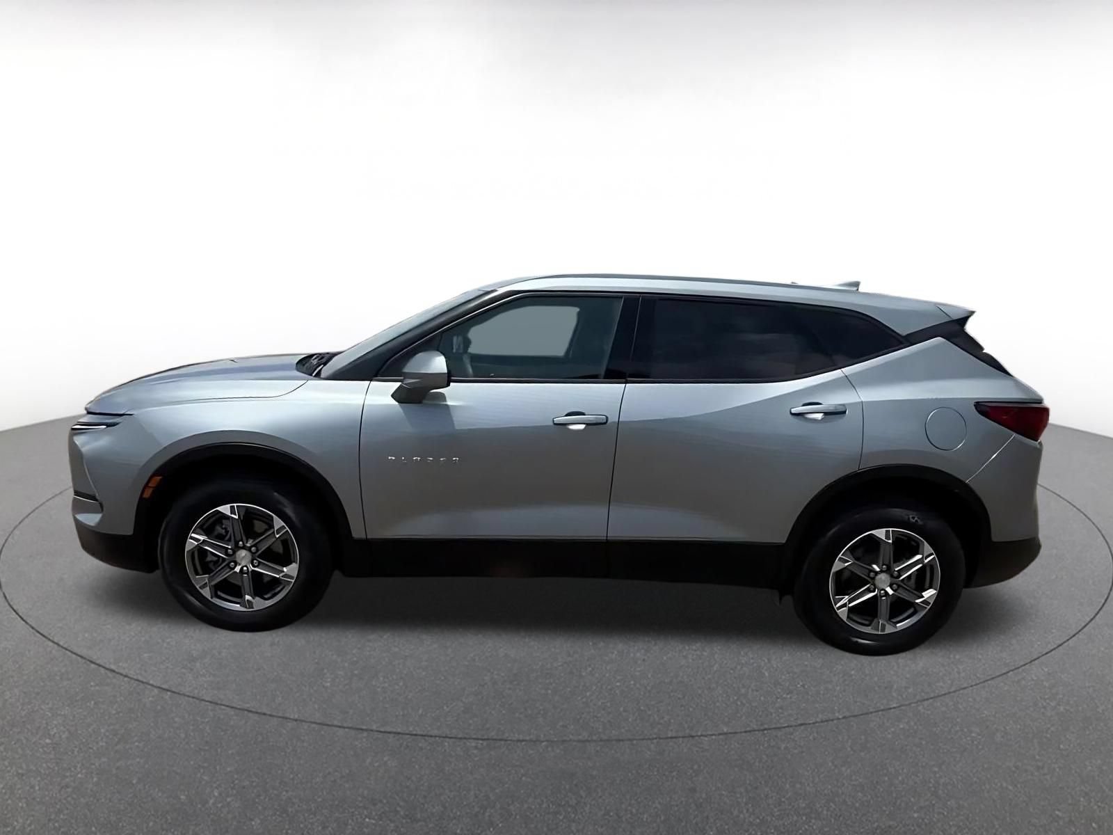 Thumbnail: 2025 Chevrolet Blazer - 8