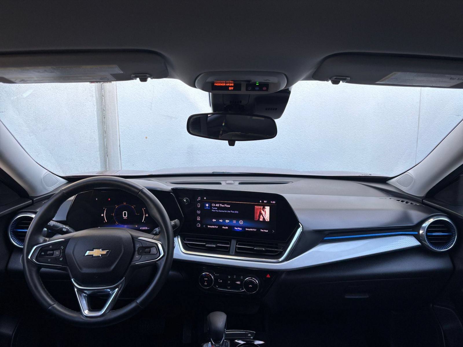 Thumbnail: 2025 Chevrolet Trax - 31