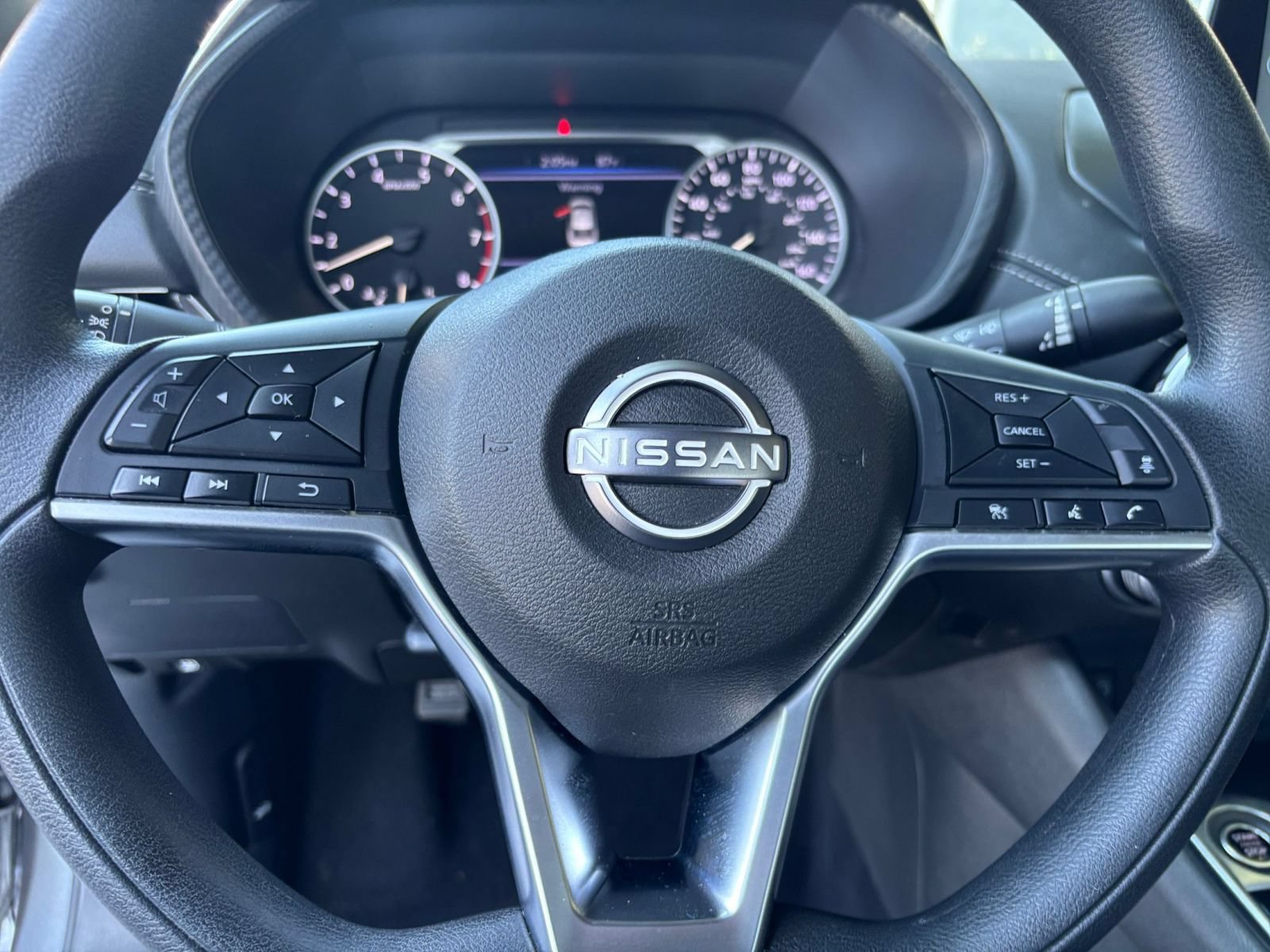 Thumbnail: 2025 Nissan Sentra - 25
