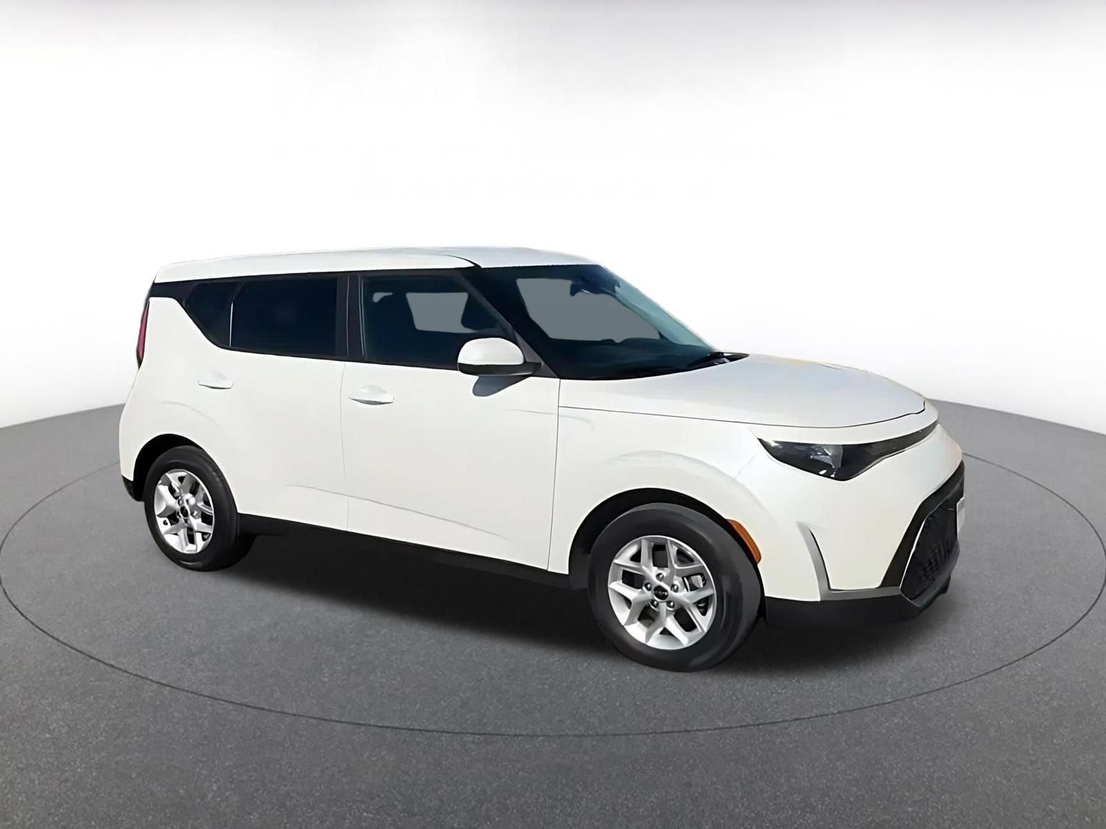 Thumbnail: 2025 Kia Soul - 2