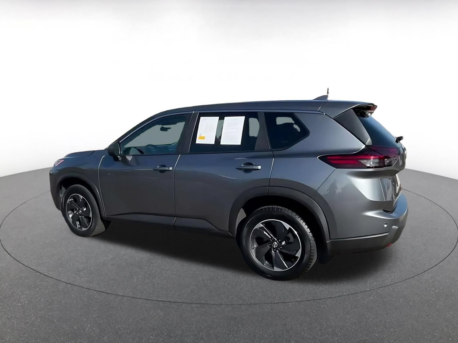 Thumbnail: 2025 Nissan Rogue - 9