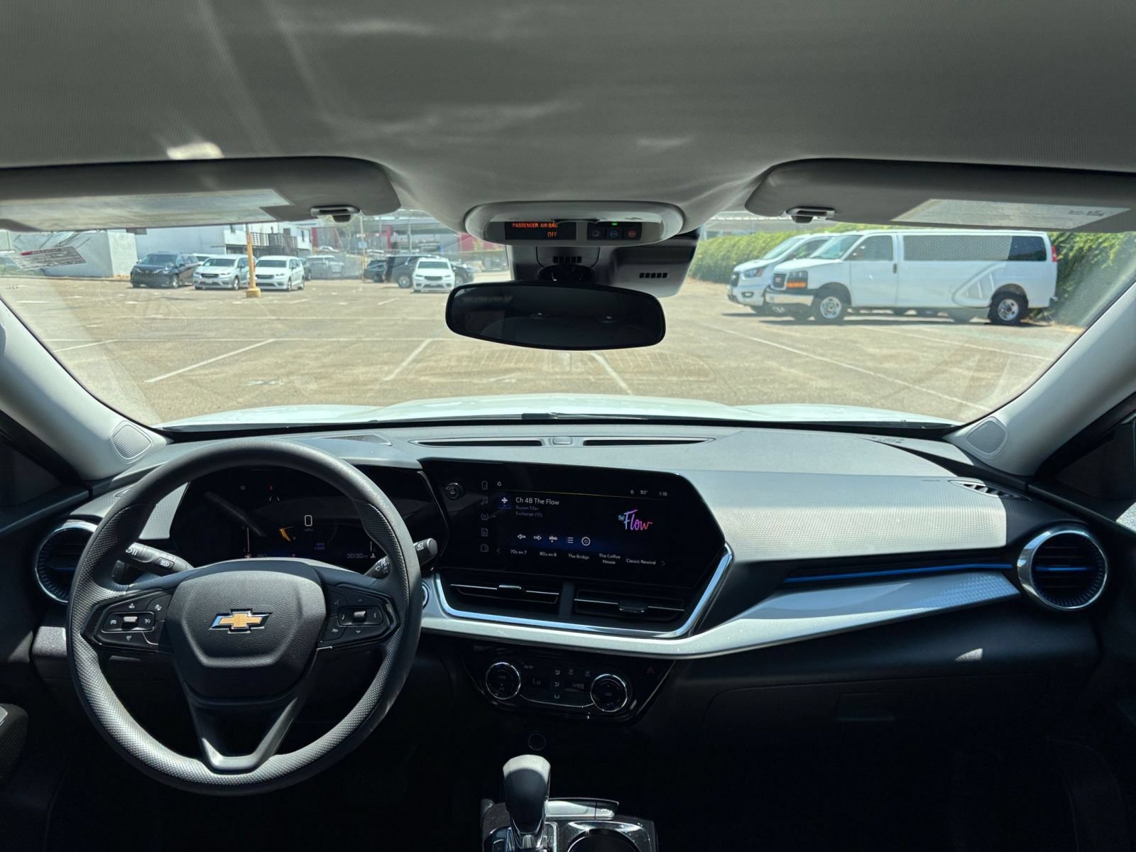 Thumbnail: 2025 Chevrolet Trax - 31