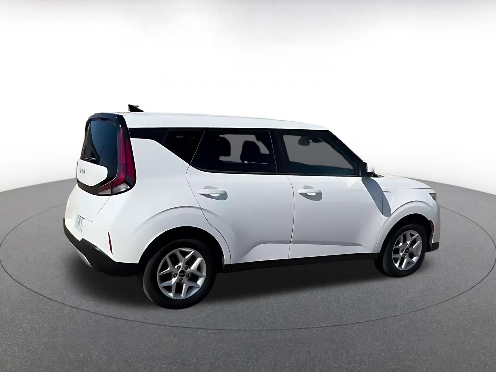 Thumbnail: 2025 Kia Soul - 12