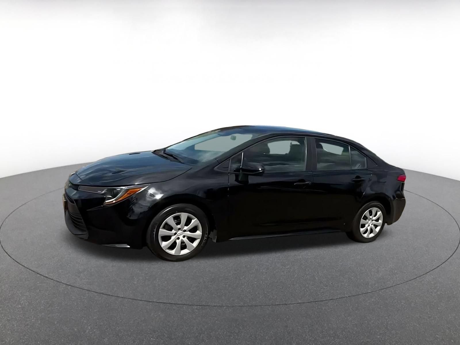 Thumbnail: 2025 Toyota Corolla - 8