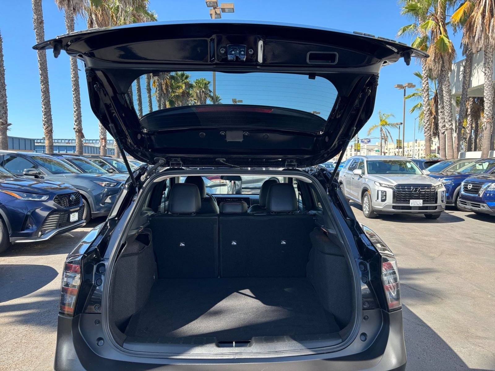 Thumbnail: 2026 Nissan Kicks - 29