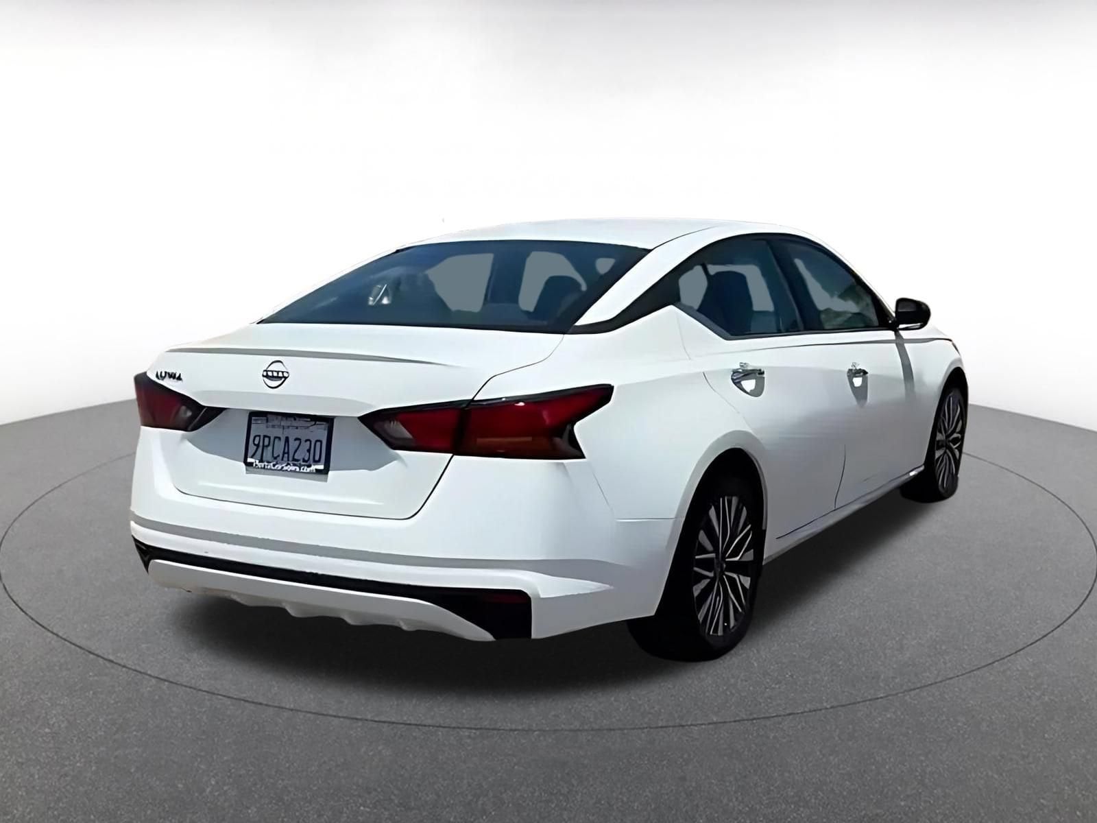 Thumbnail: 2025 Nissan Altima - 7