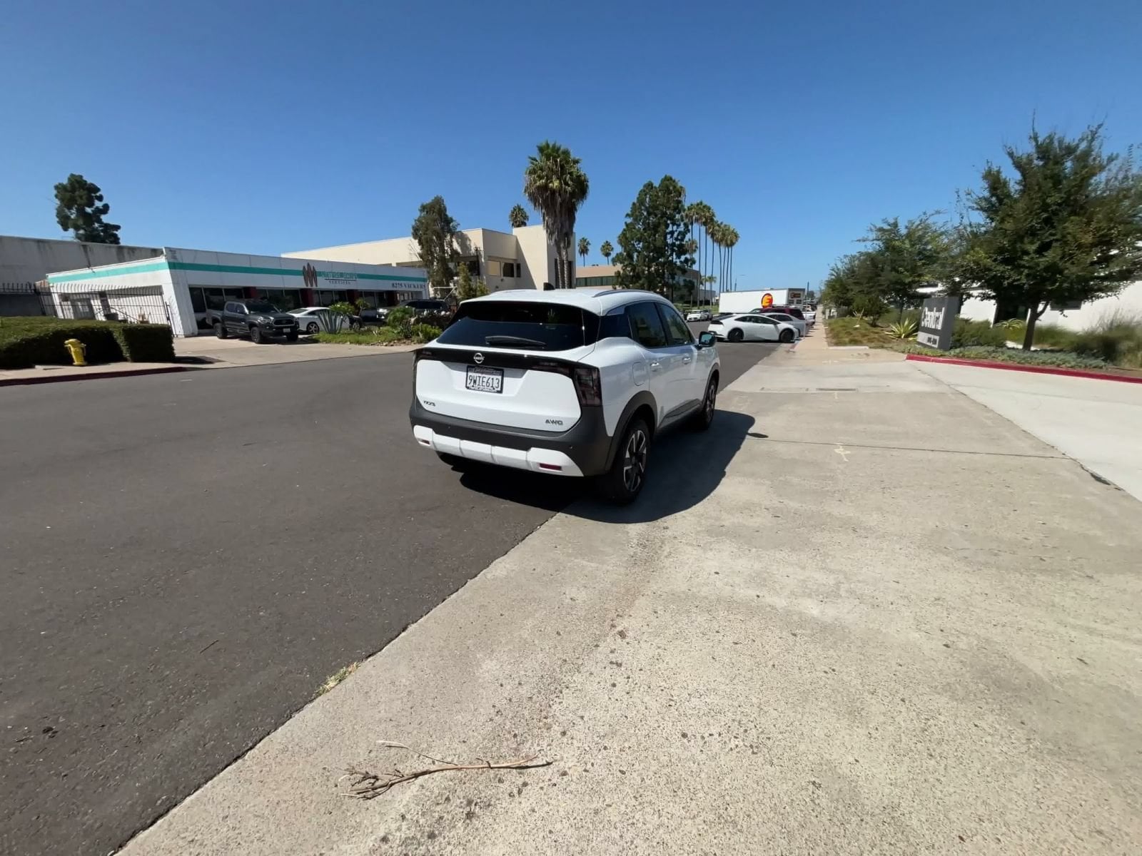 Thumbnail: 2026 Nissan Kicks - 13