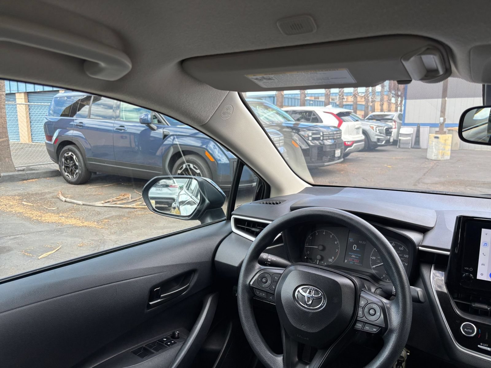 Thumbnail: 2025 Toyota Corolla - 31