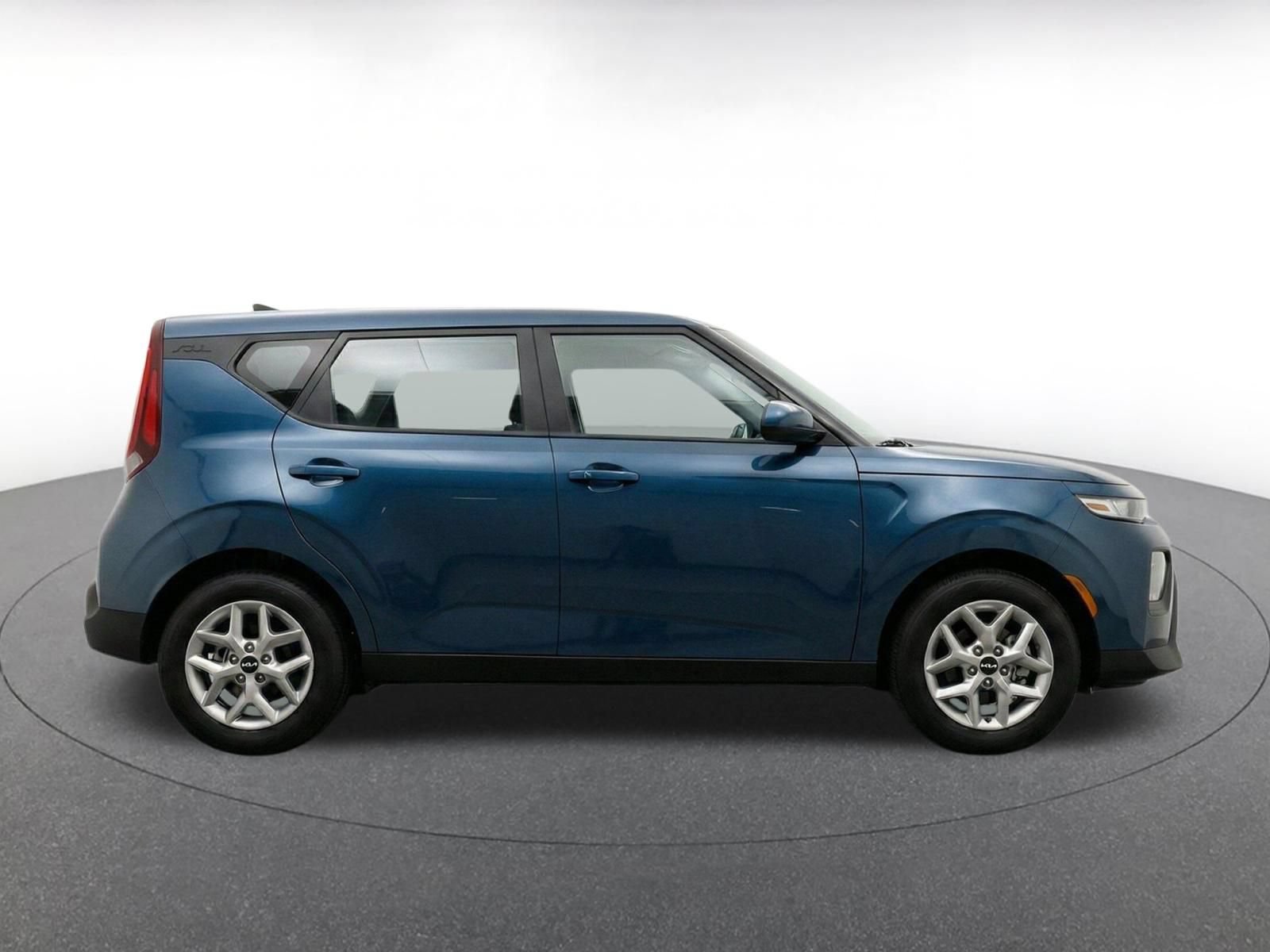 Thumbnail: 2025 Kia Soul - 13
