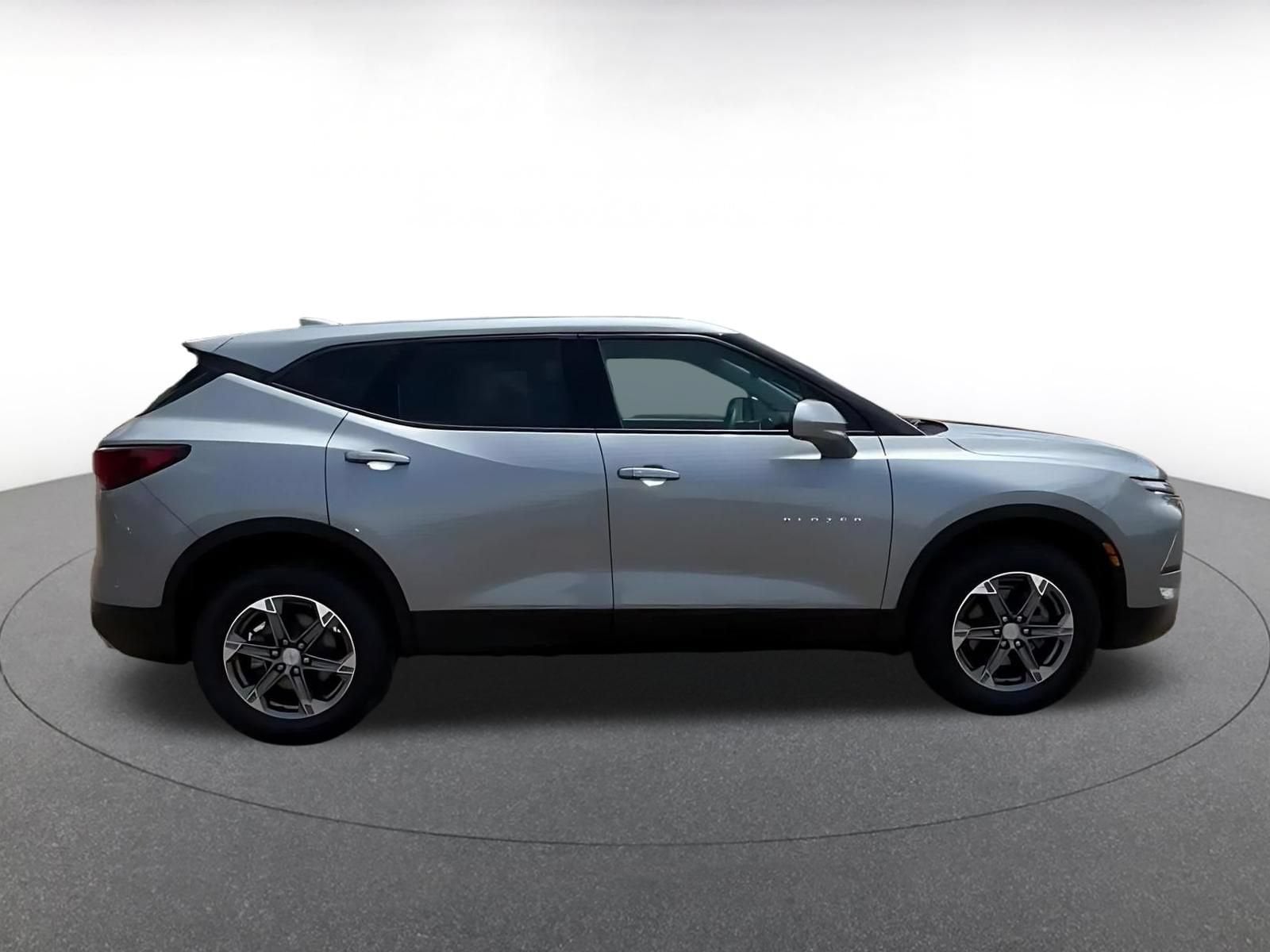 Thumbnail: 2025 Chevrolet Blazer - 15