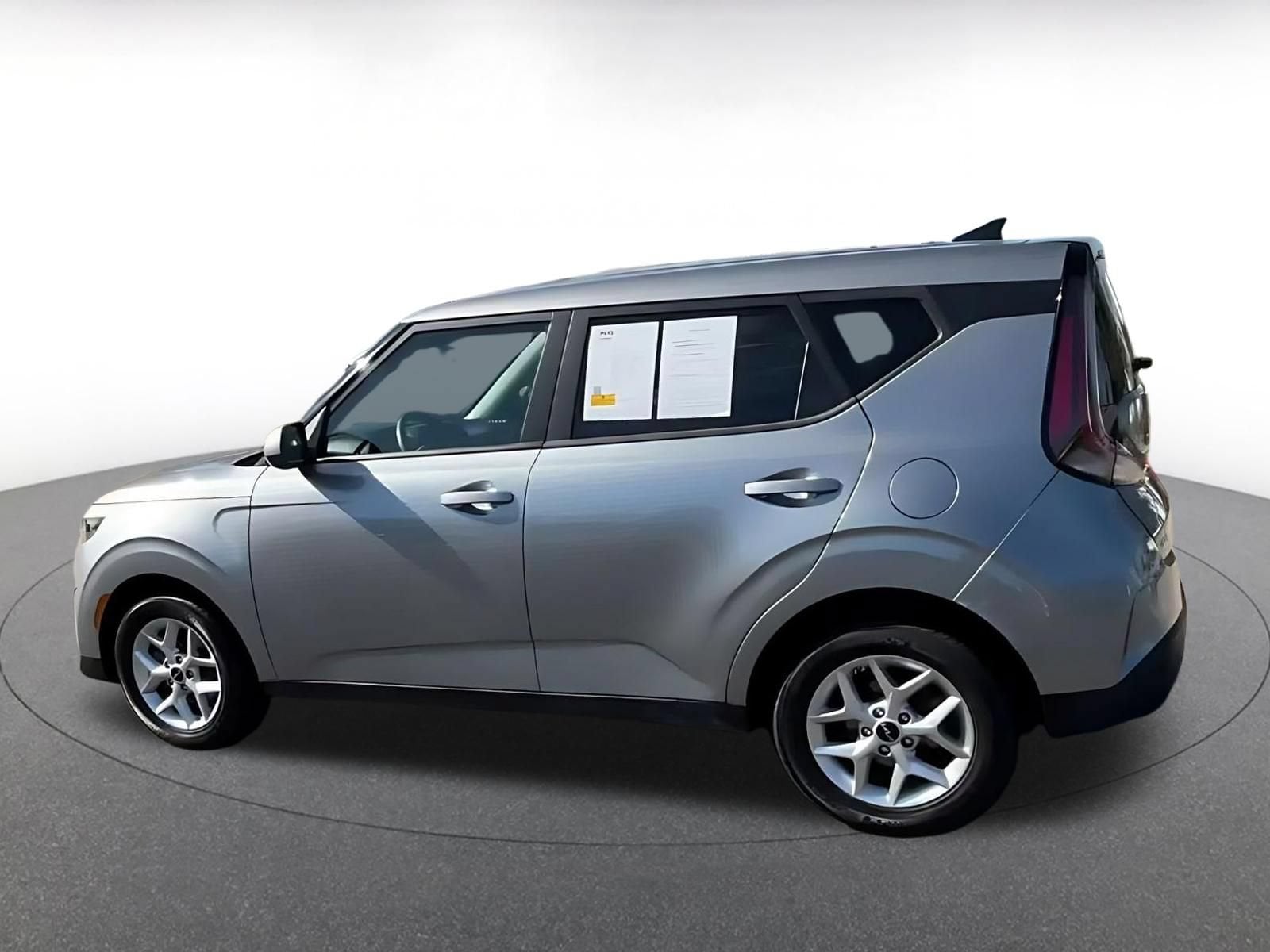 Thumbnail: 2025 Kia Soul - 9
