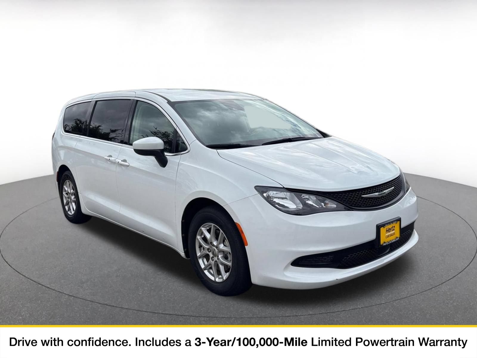 2023 Chrysler Voyager