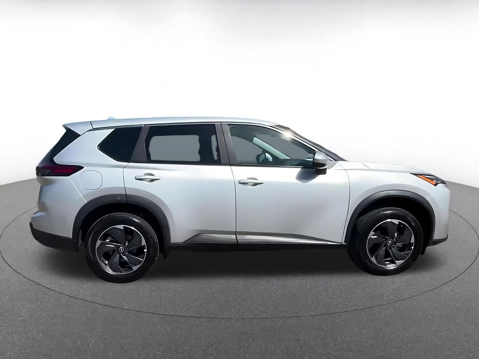 Thumbnail: 2025 Nissan Rogue - 15