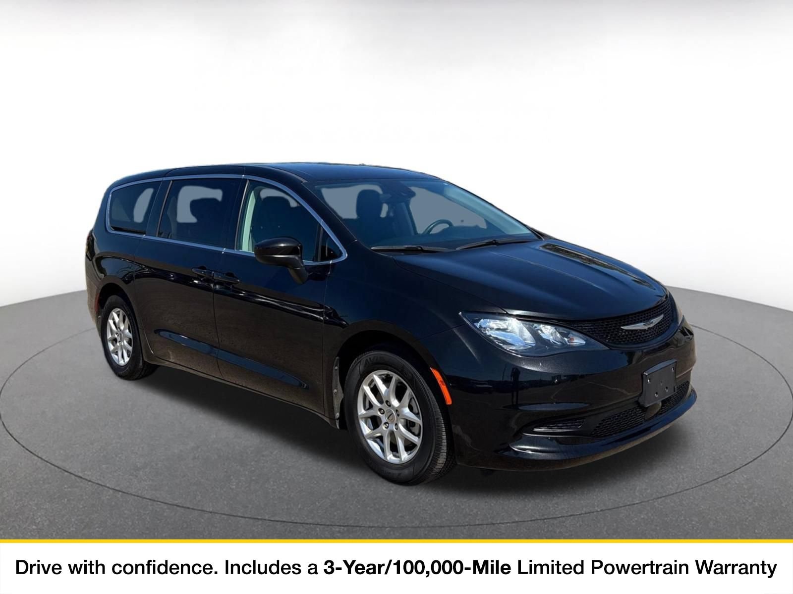2023 Chrysler Voyager