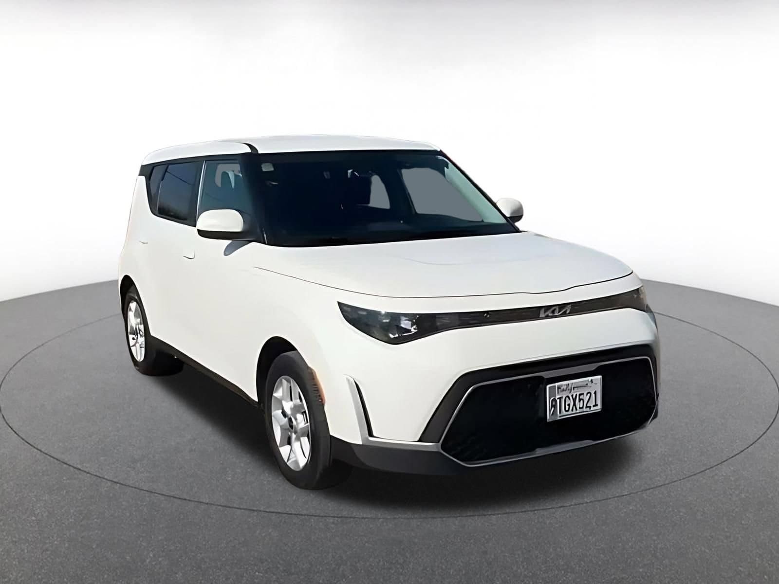 Thumbnail: 2025 Kia Soul - 3