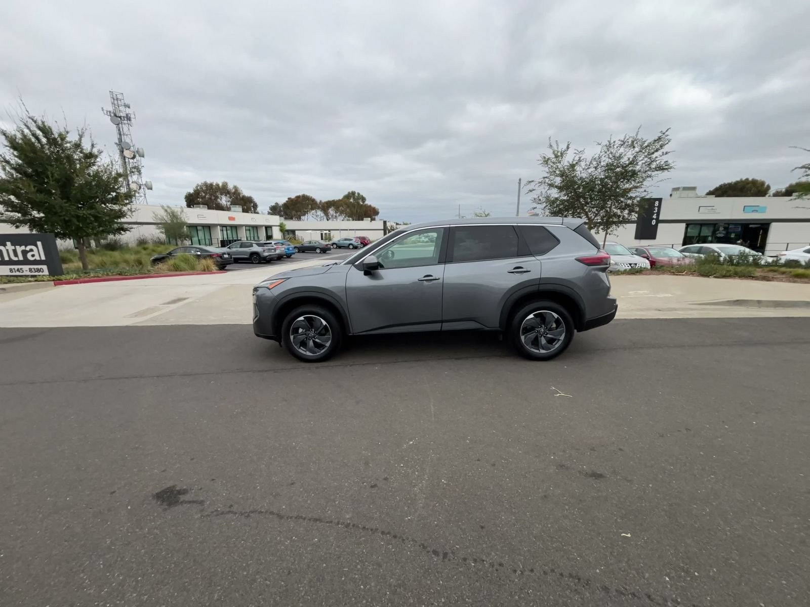 Thumbnail: 2025 Nissan Rogue - 8