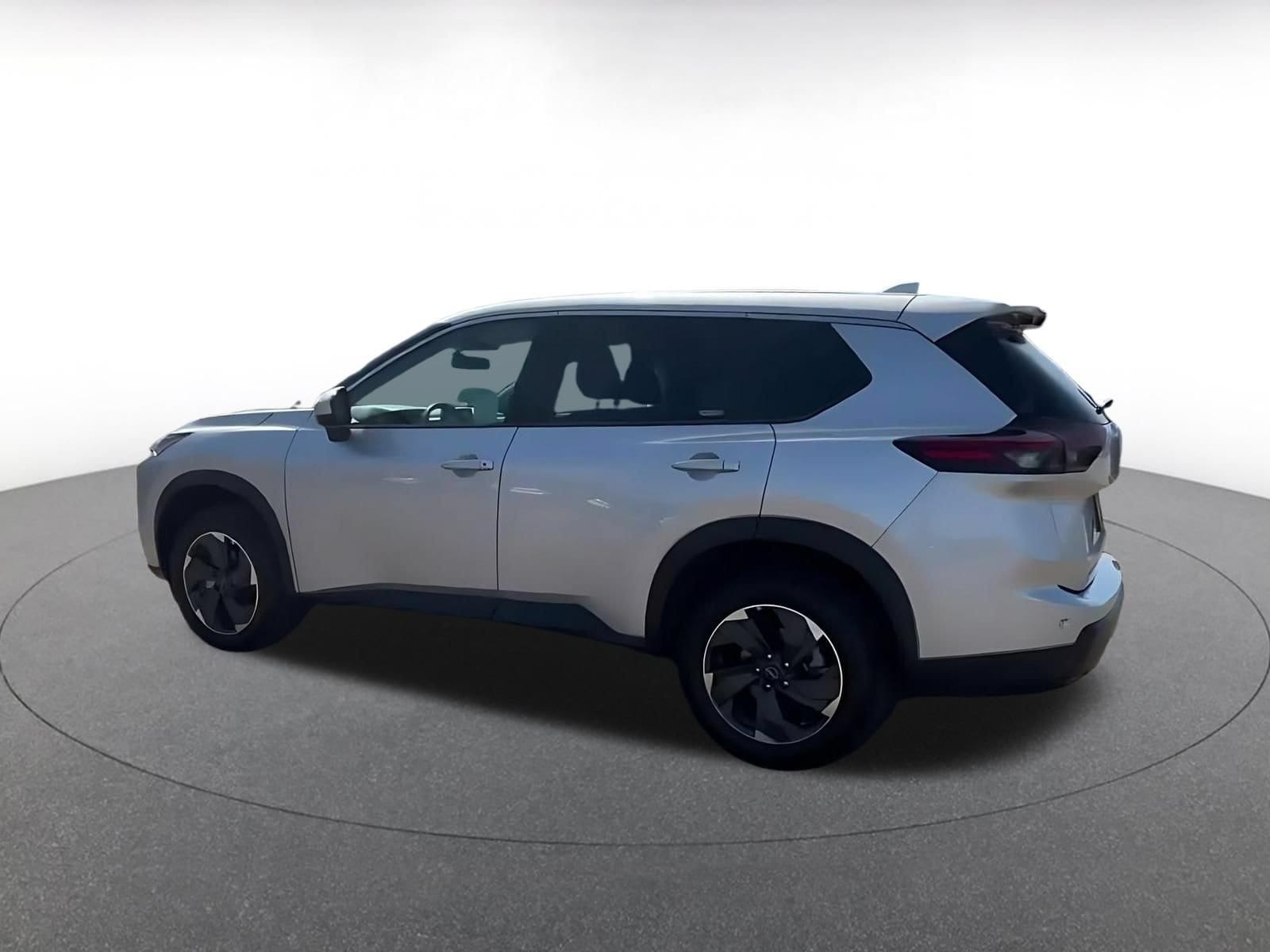 Thumbnail: 2025 Nissan Rogue - 9