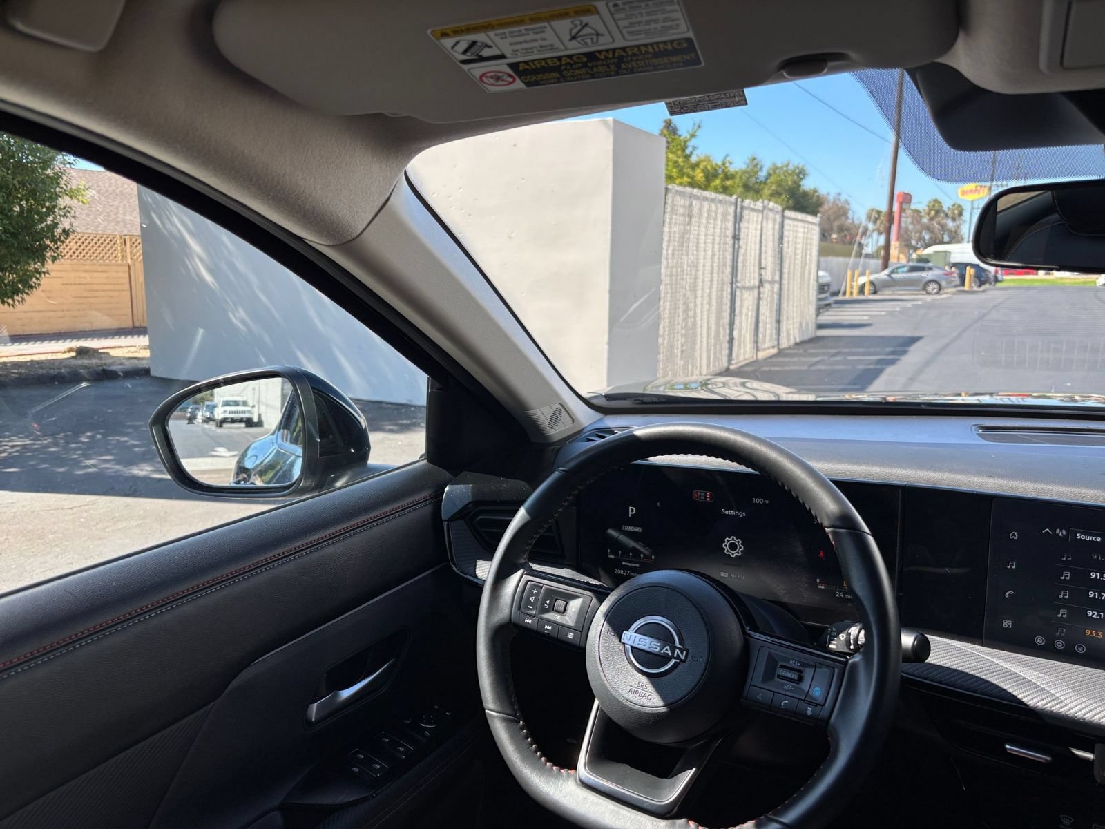 Thumbnail: 2026 Nissan Kicks - 32