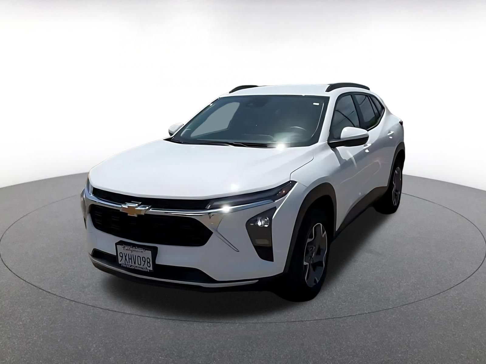 Thumbnail: 2025 Chevrolet Trax - 6