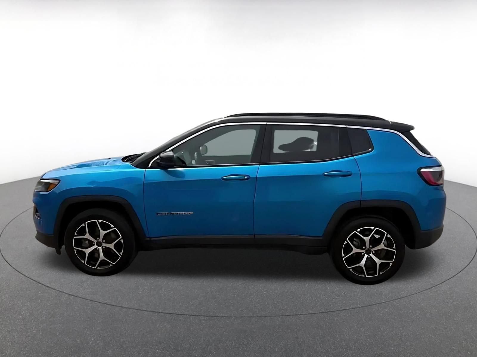 Thumbnail: 2025 Jeep Compass - 8