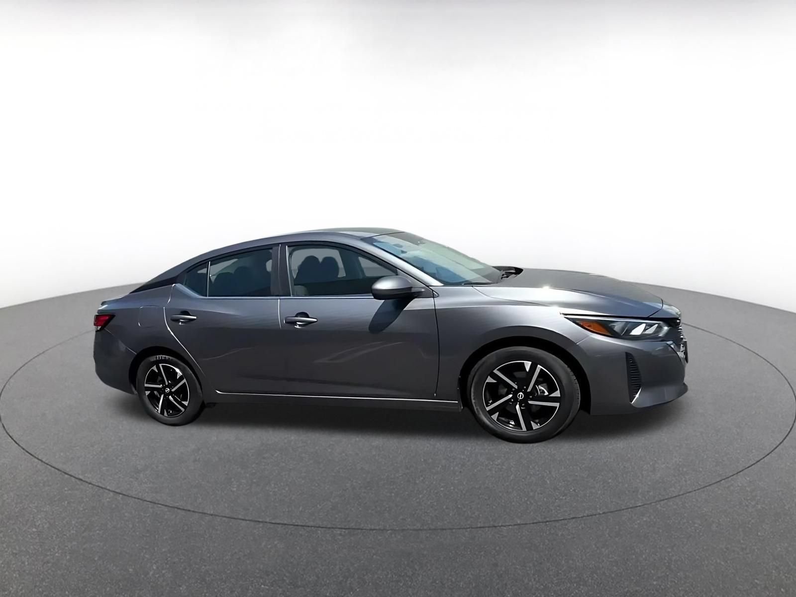 Thumbnail: 2025 Nissan Sentra - 2