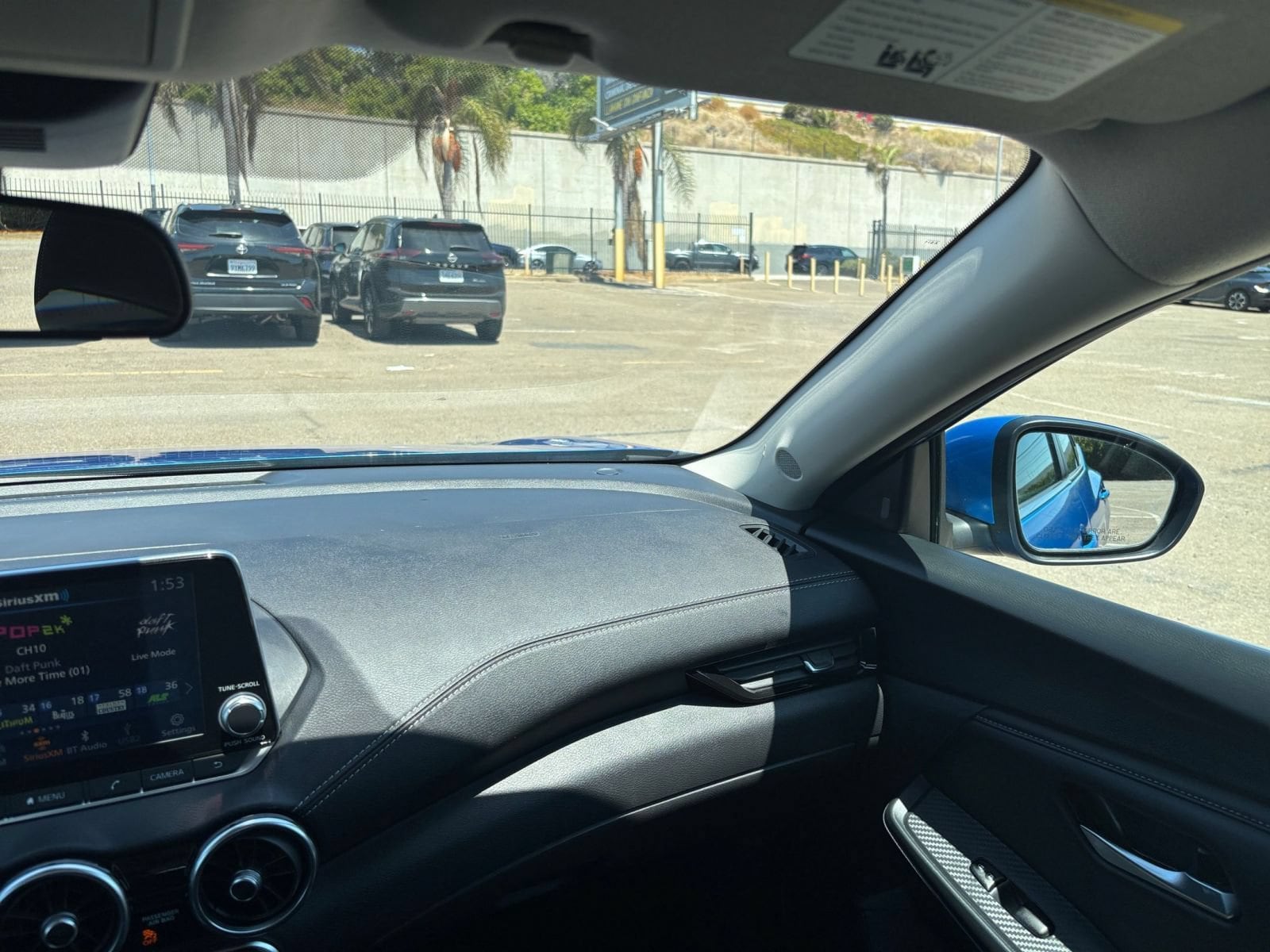 Thumbnail: 2025 Nissan Sentra - 32