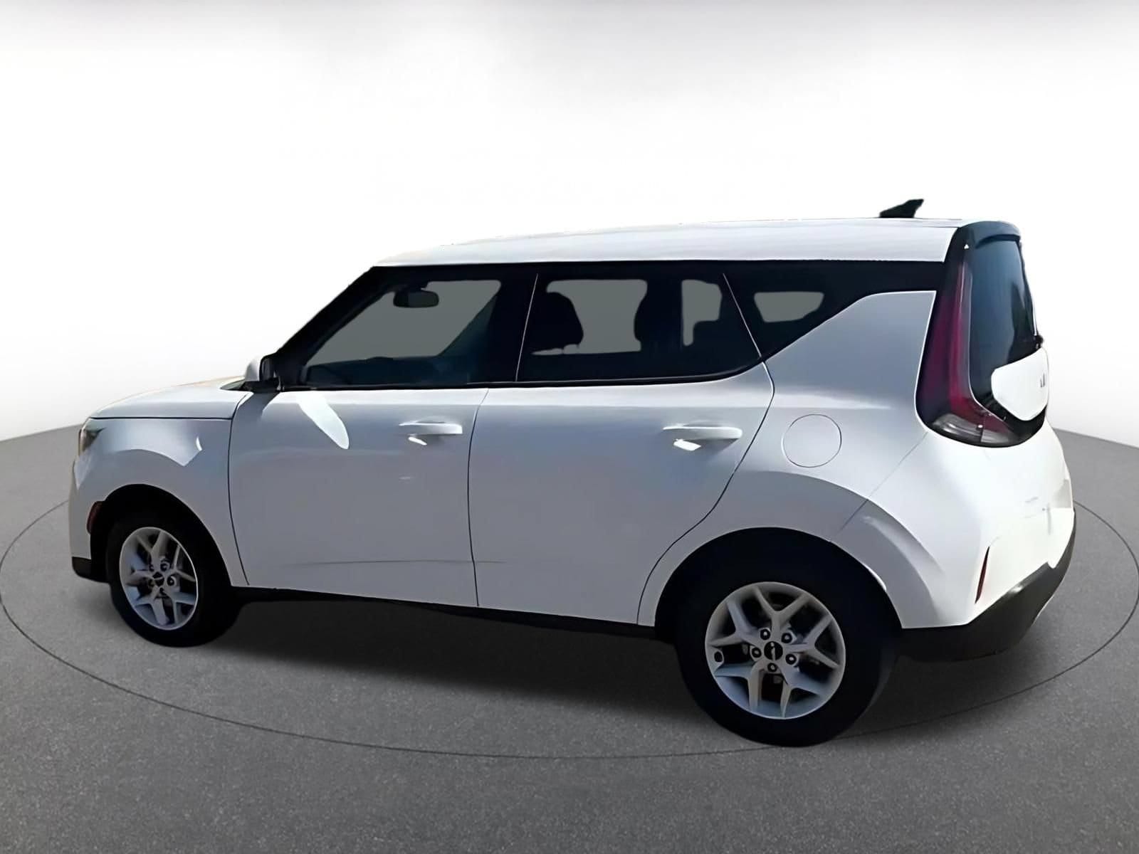 Thumbnail: 2025 Kia Soul - 8