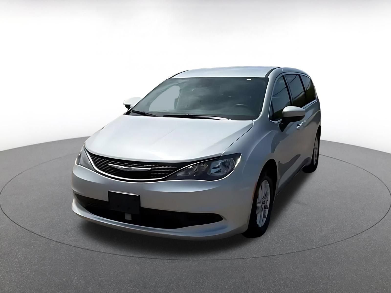 Thumbnail: 2023 Chrysler Voyager - 6