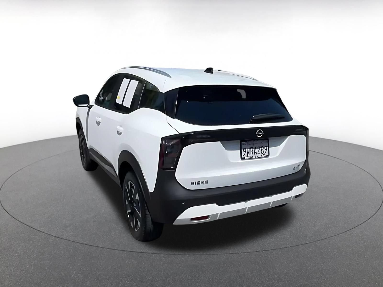 Thumbnail: 2026 Nissan Kicks - 4