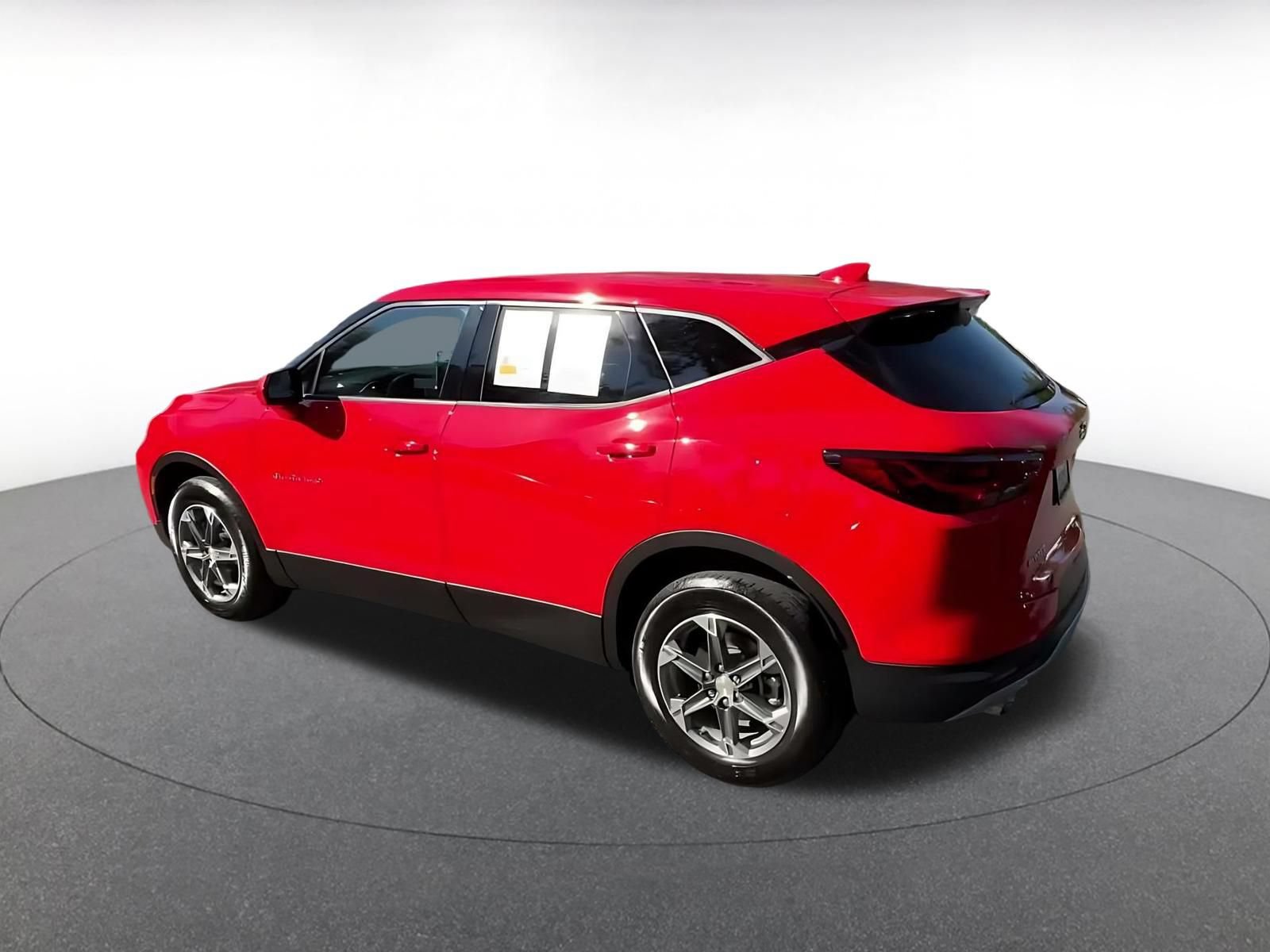 Thumbnail: 2026 Chevrolet Blazer - 9