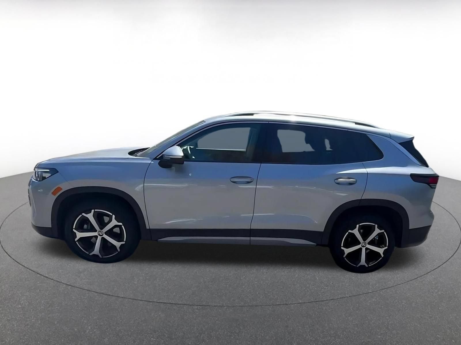Thumbnail: 2026 Volkswagen Tiguan - 8