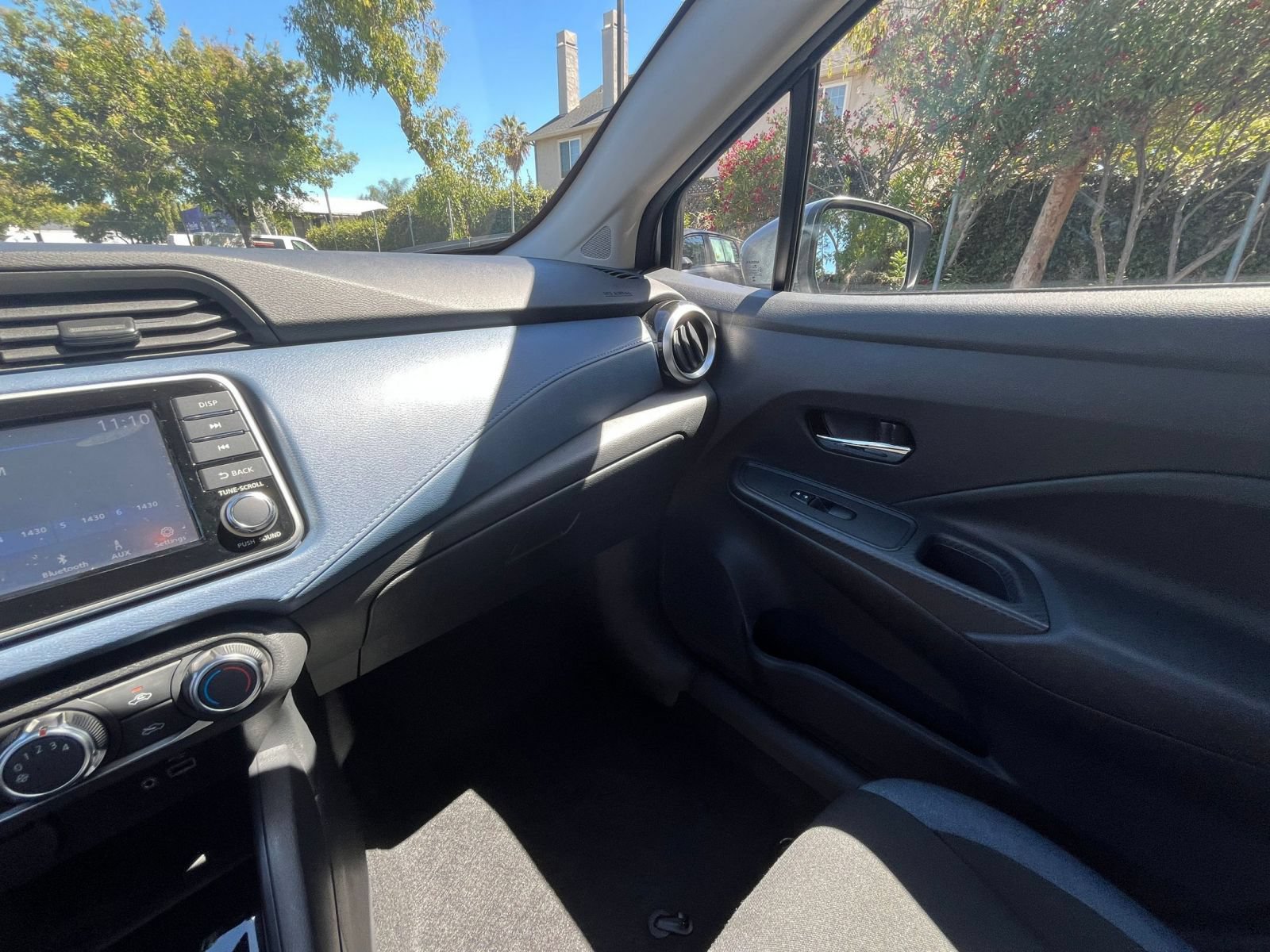 Thumbnail: 2025 Nissan Versa - 32