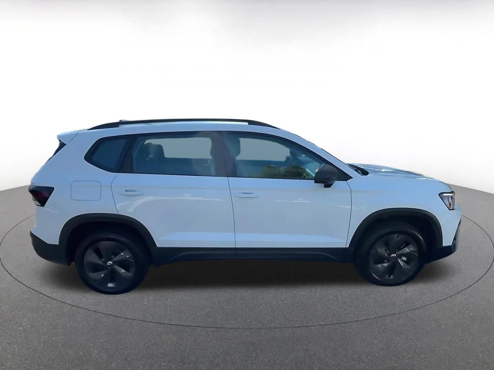 Thumbnail: 2026 Volkswagen Taos - 15
