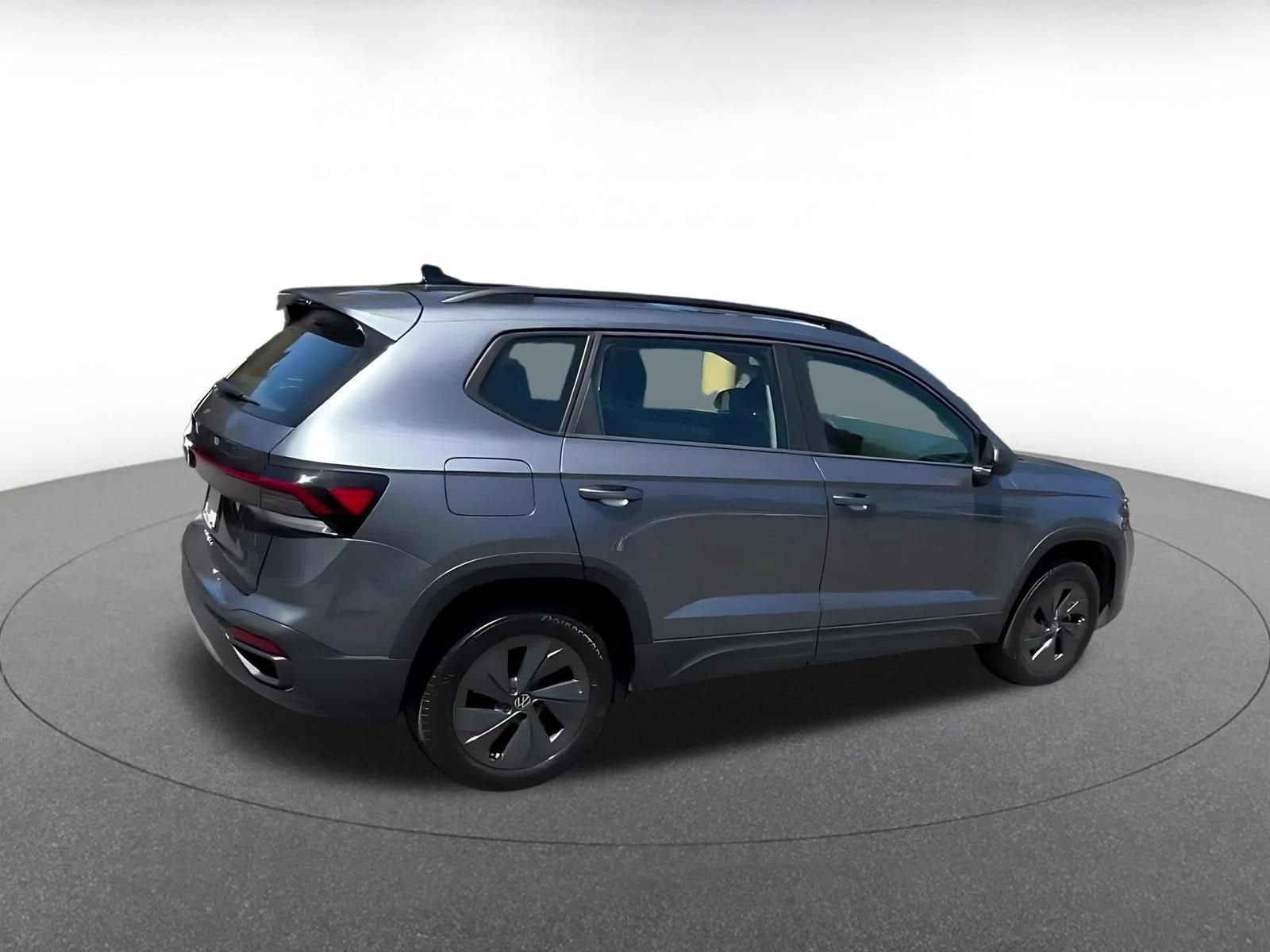 Thumbnail: 2026 Volkswagen Taos - 14